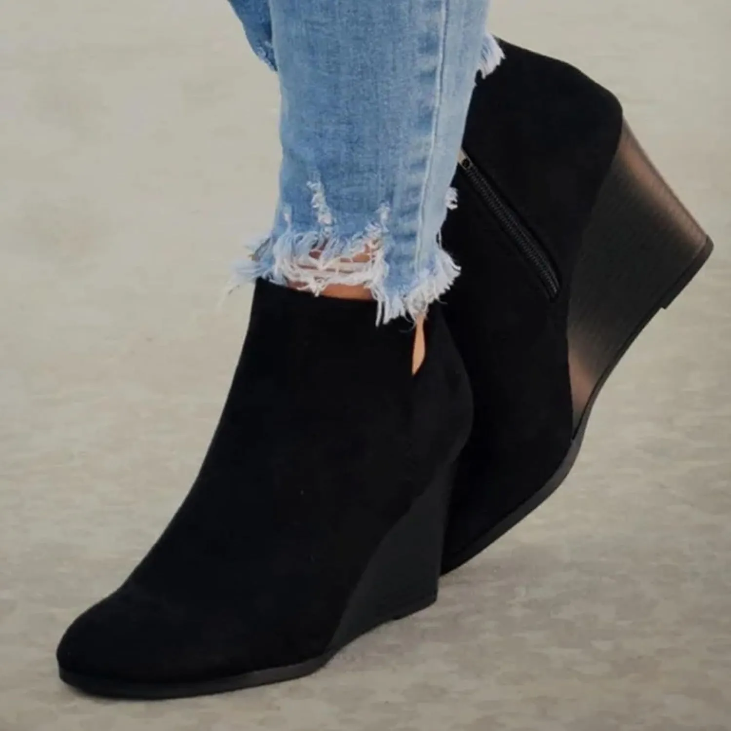 Ankle Boots for Women, Womens Cowboy Boots Low Heel Pointed Toe Retro Cowgirl Boots Chunky Heels Zipper Short Boots
