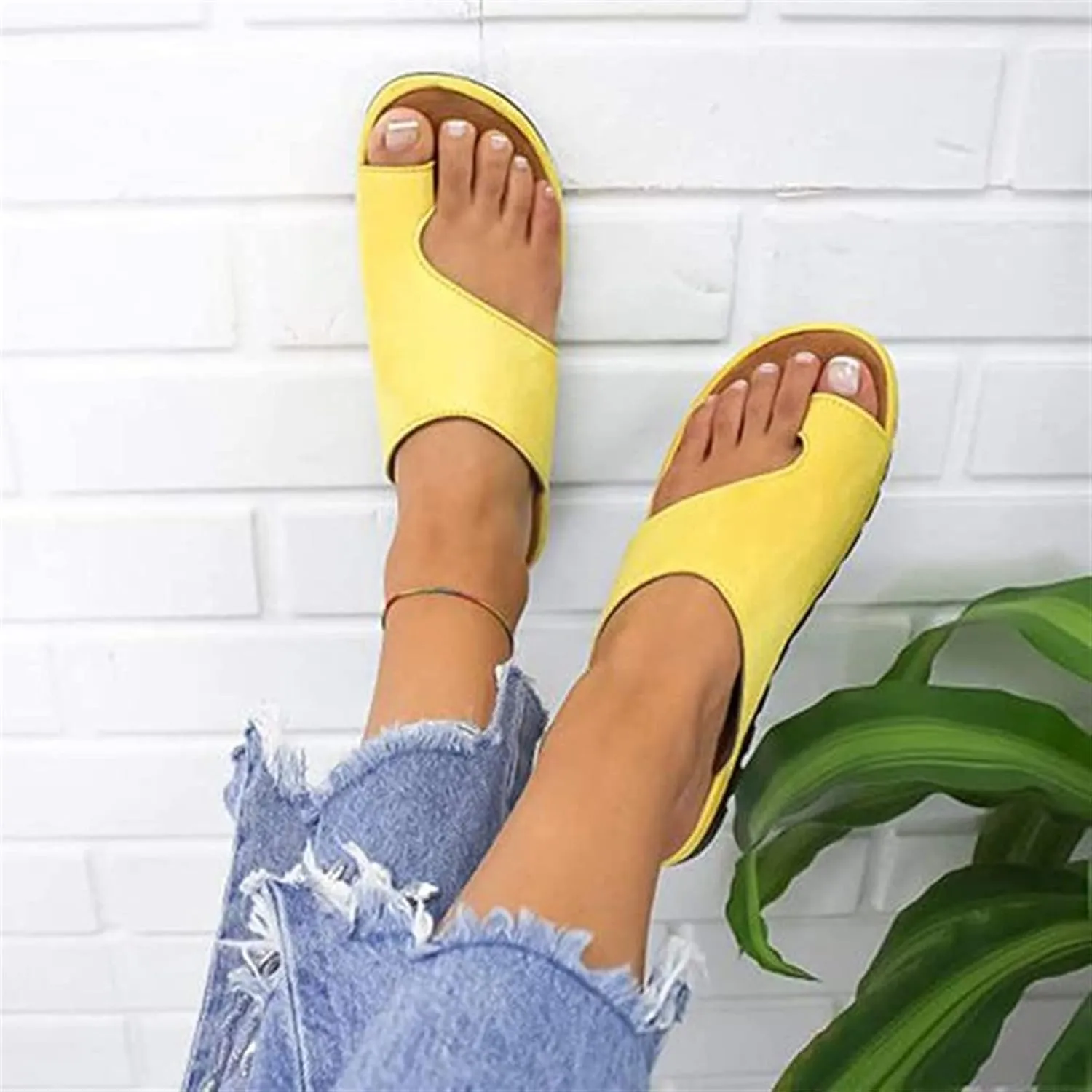 Cute Sandals For Women,Womens Thong Style Flip Flops Flat Sandals Casual Dressy Summer Clip Toe Beach Sandals Slippers