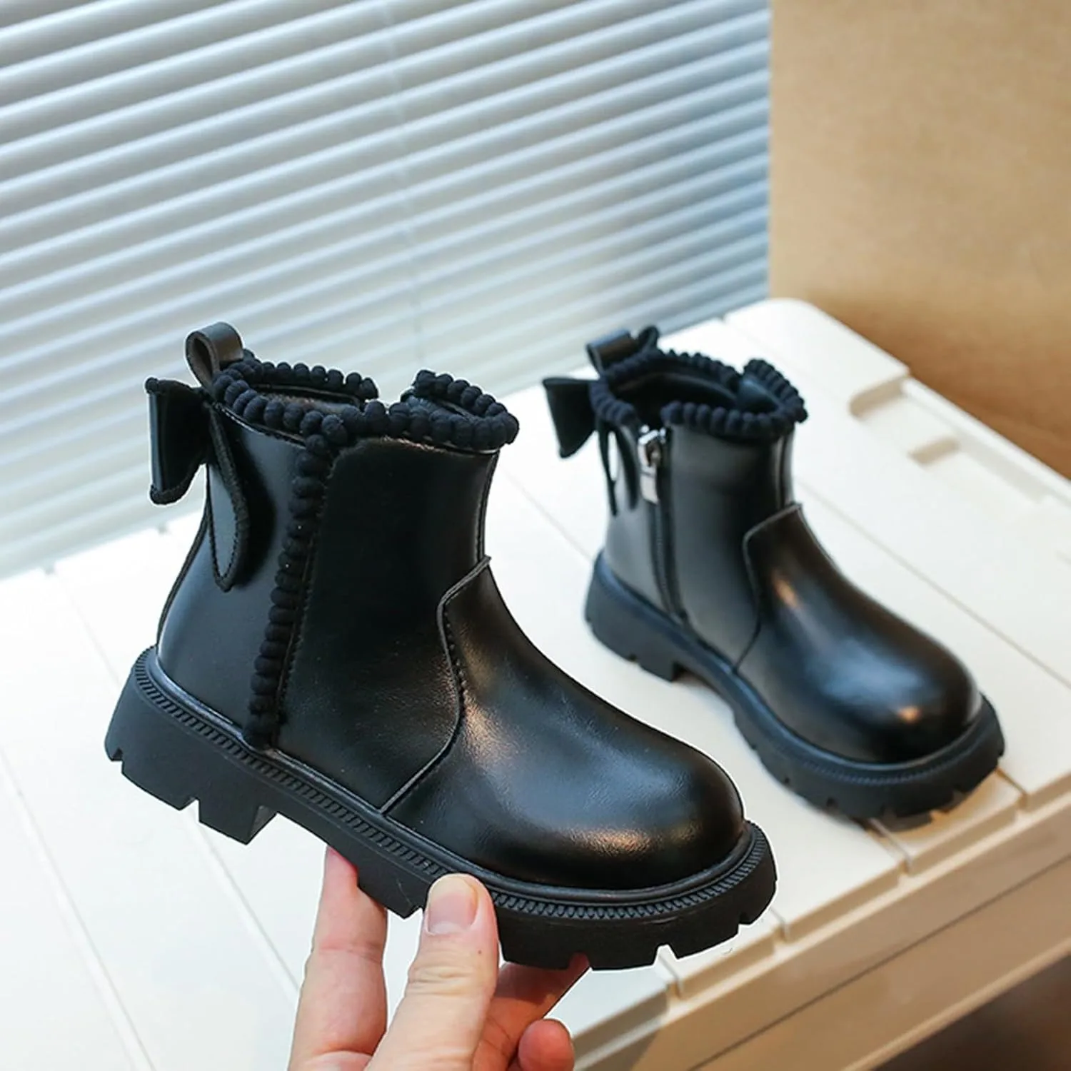 Girl Boots Girls Spring Autumn Winter Plus Velvet Warm Side Zipper Short Boots Soft Bottom Non Slip High Top Ankle Boots