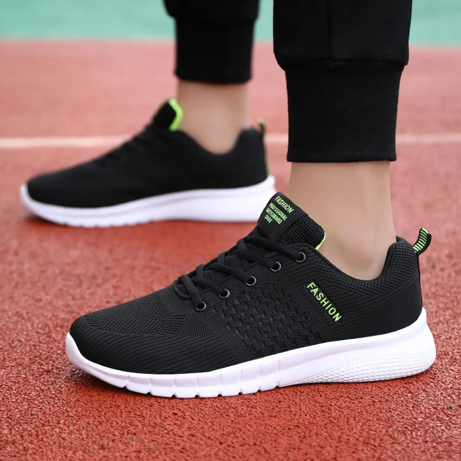 Men Sports Shoes Fashionable Color Matching Mesh Breathable and Comfortable Lace Up Flat Mens Sneaker Socks Shoes