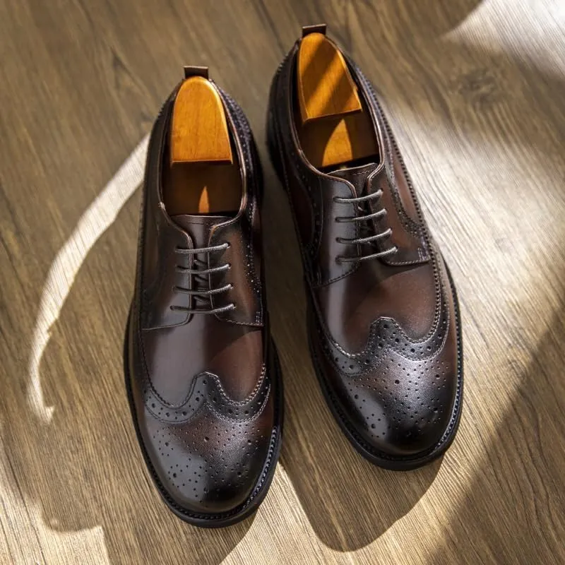 Men's Flexural Leather Fashion Dress Shoes Breathable Leather Wingtip Brogue Oxfords Shoes Non Slip Platform Casual Business Lace Up Print Formal Derby Shoes