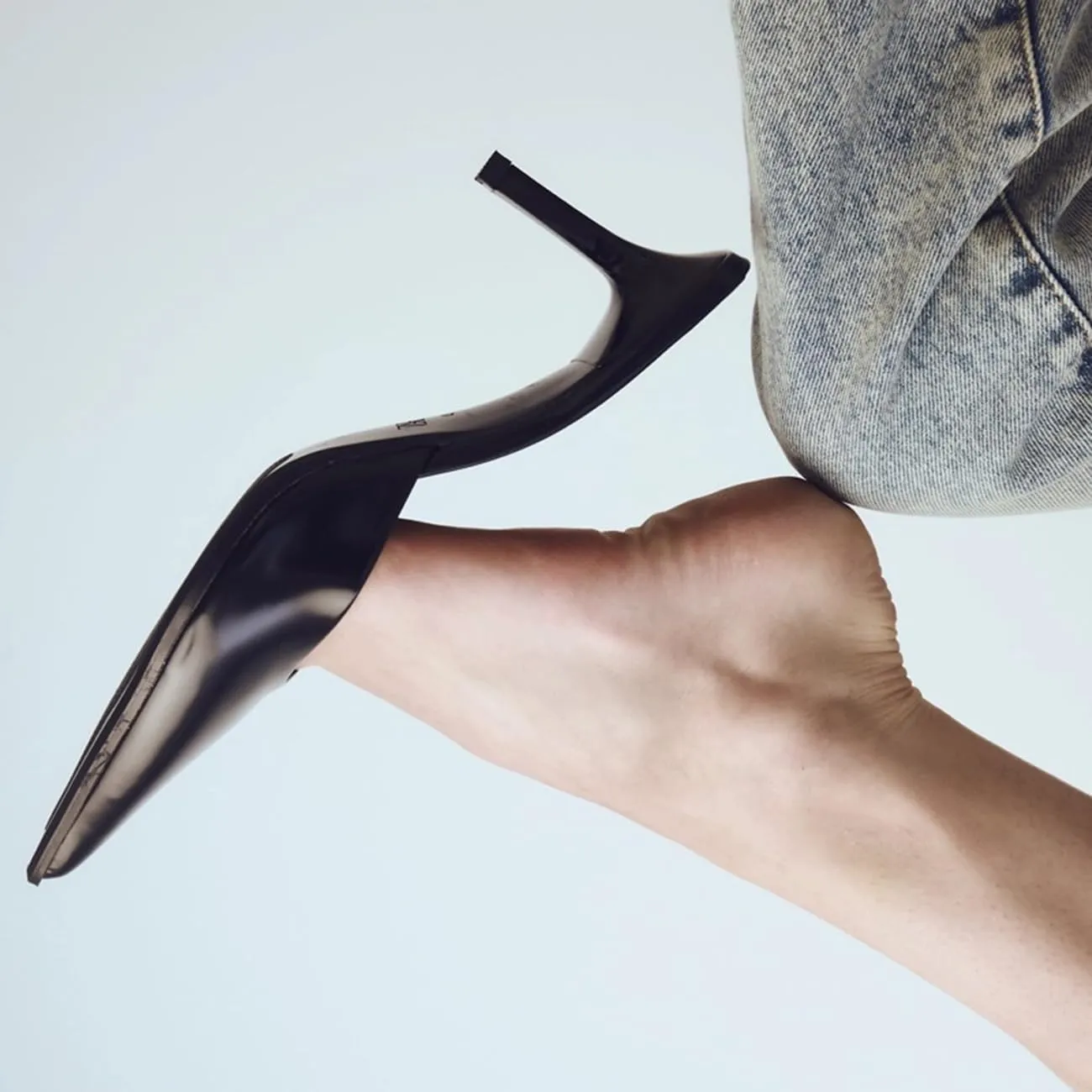 MRKEWUNEY Buckle Heeled Mules for Women Metallic Slip On Mules