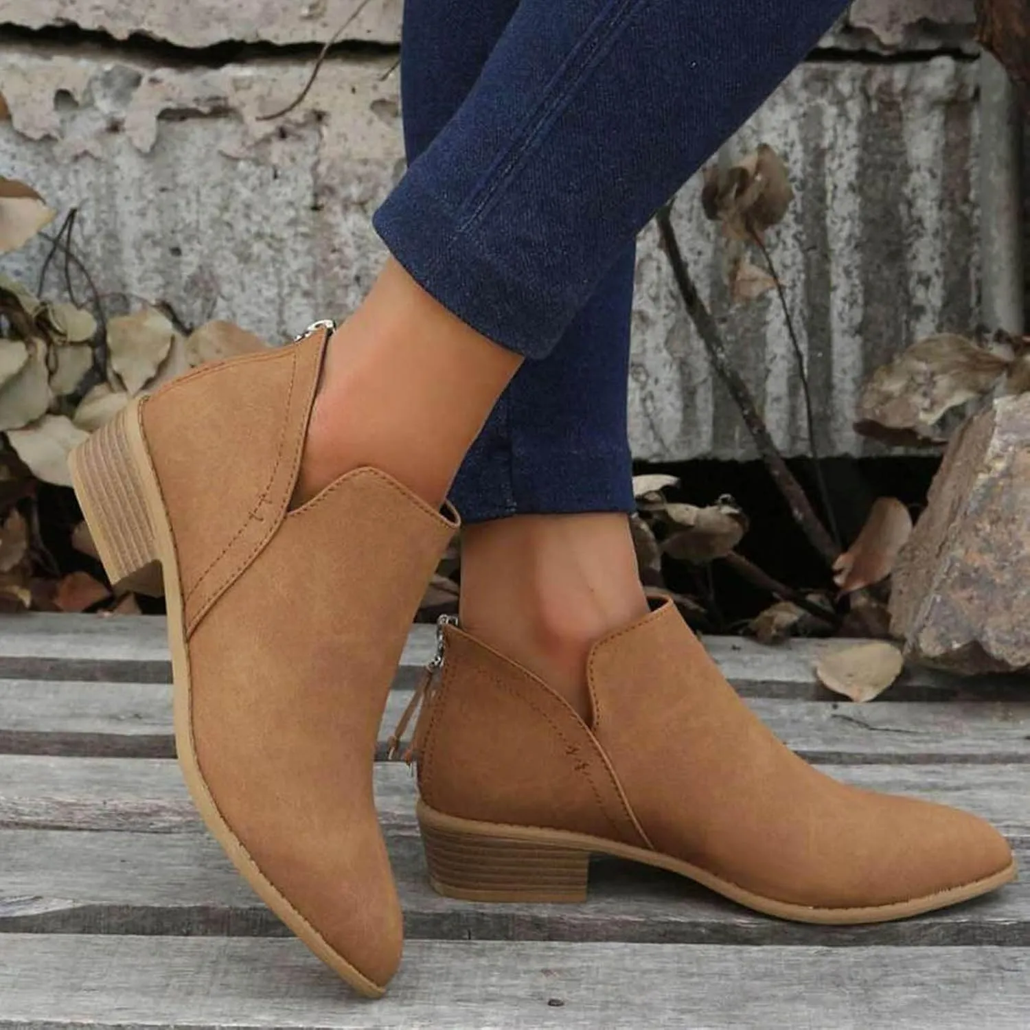 Women's Ankle Booties Fashion Round Toe V Cut Out Slip On Chunky Mid Heels Cowboy Boots Walking Shoes For Women Ladies Bohemian Beach Travel Sandals Fall Winter Shoes