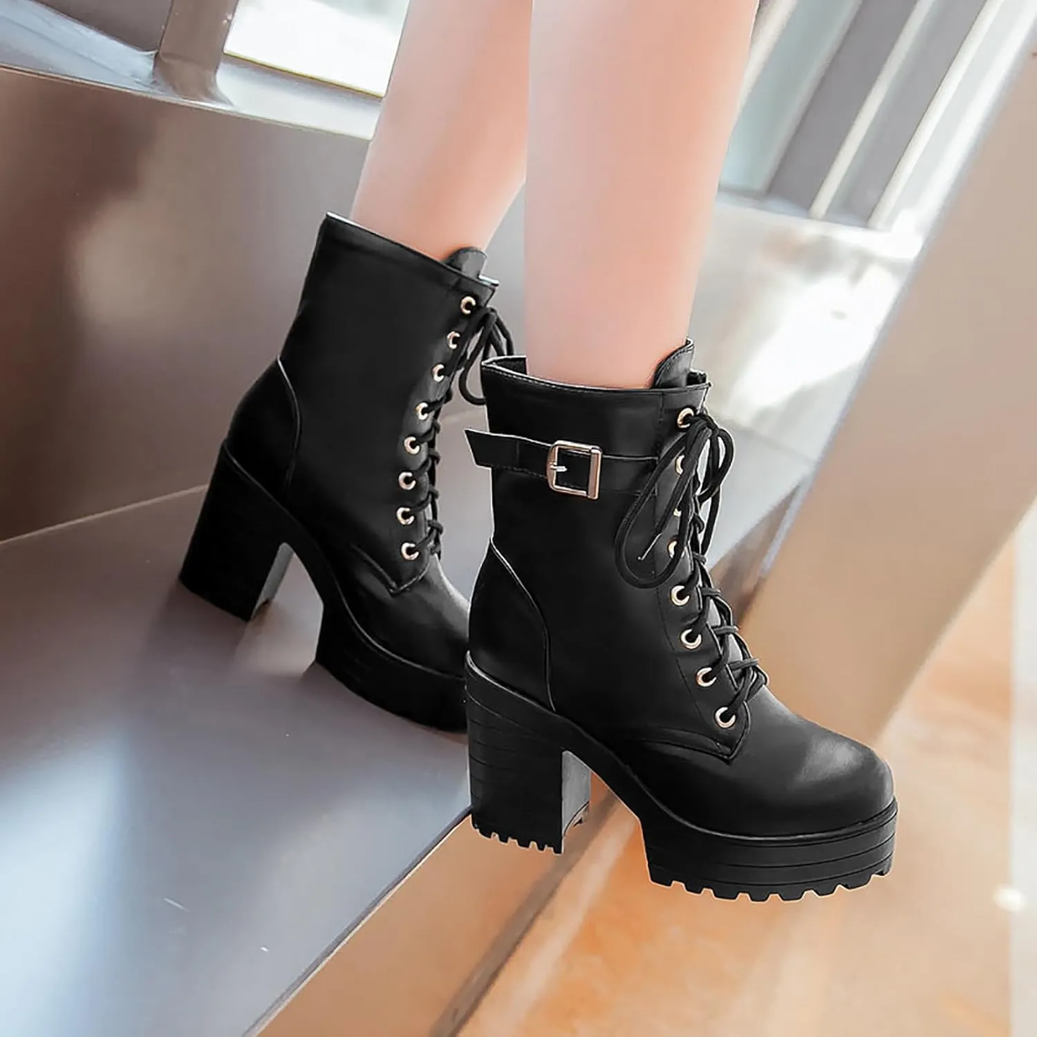 Women's Lace Up Chunky Heel Gothic Ankle Boots Fashion Buckle Lug Sole Motorcycle Boots Combat Heeled Booties