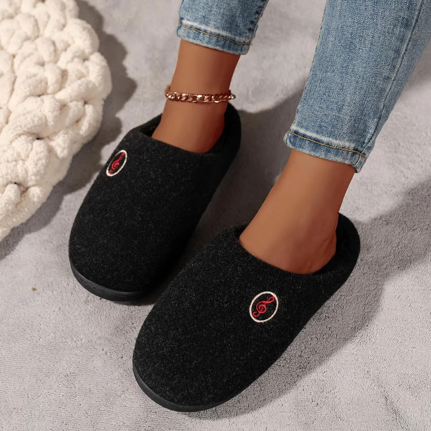 Women's Memory Foam Slippers Cozy Micro Suede Slippers Memory Foam Warm Slippers House Shoe with Anti-Skid Rubber Sole