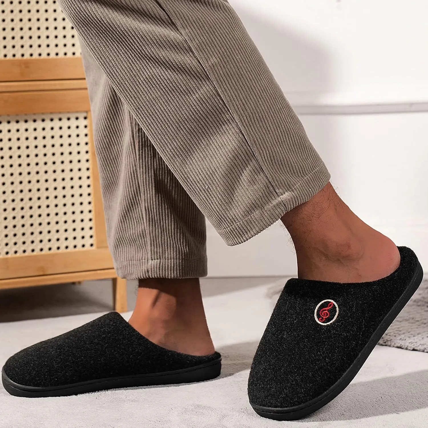 Women's Memory Foam Slippers Cozy Micro Suede Slippers Memory Foam Warm Slippers House Shoe with Anti-Skid Rubber Sole