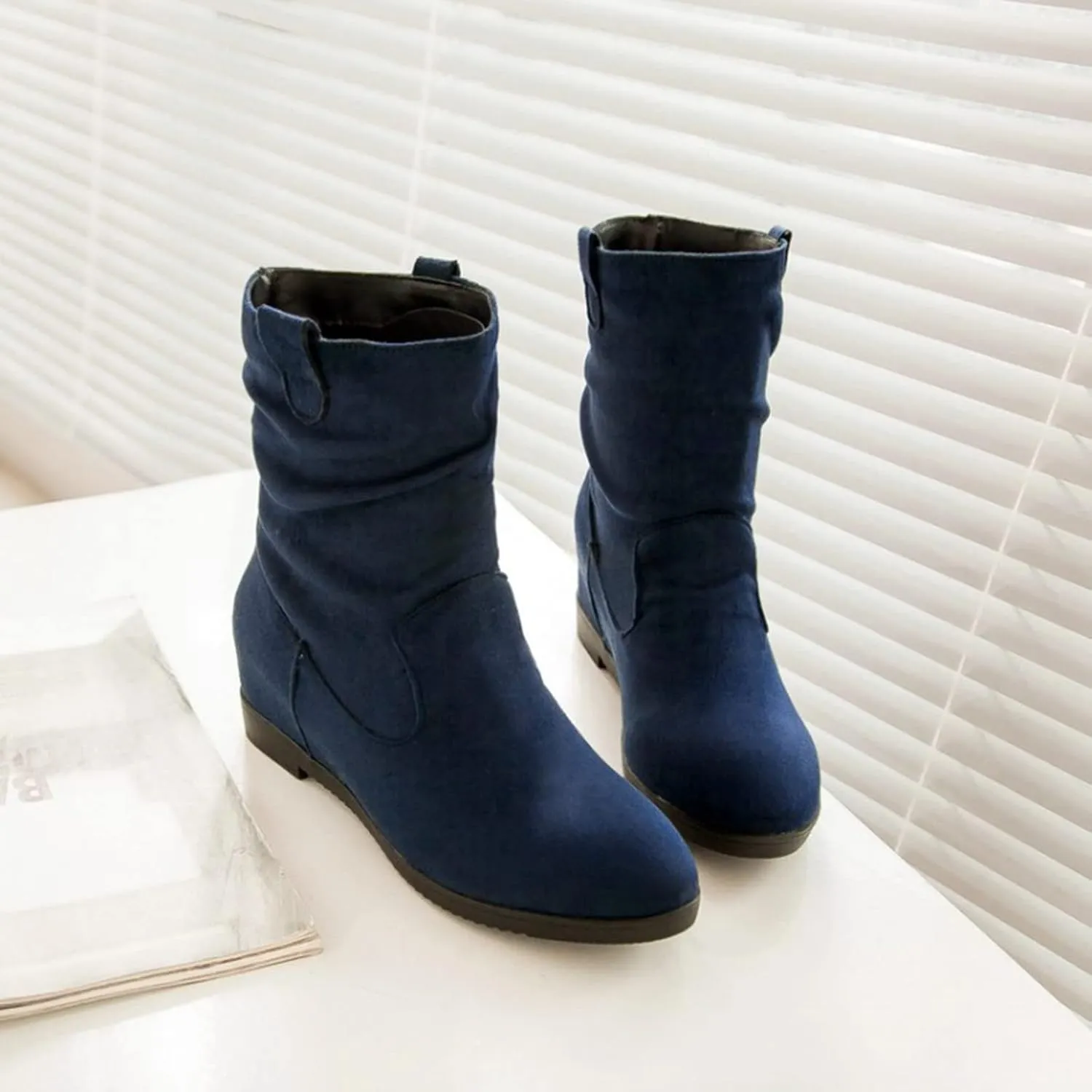 Women's Suede Mid Calf Boots Round Toe Wedge Heel Winter Snow Boots Outdoor Warm Ankle Booties
